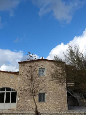  Arethoussa Polyhoros Pantazopoulou  Каритайна